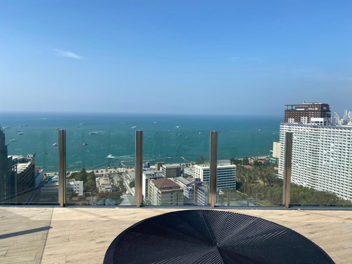 The Base In Pattaya Appartement Buitenkant foto